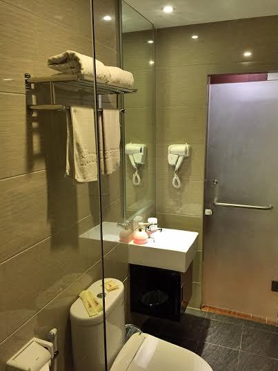 Hana Hotel Batam Exterior photo