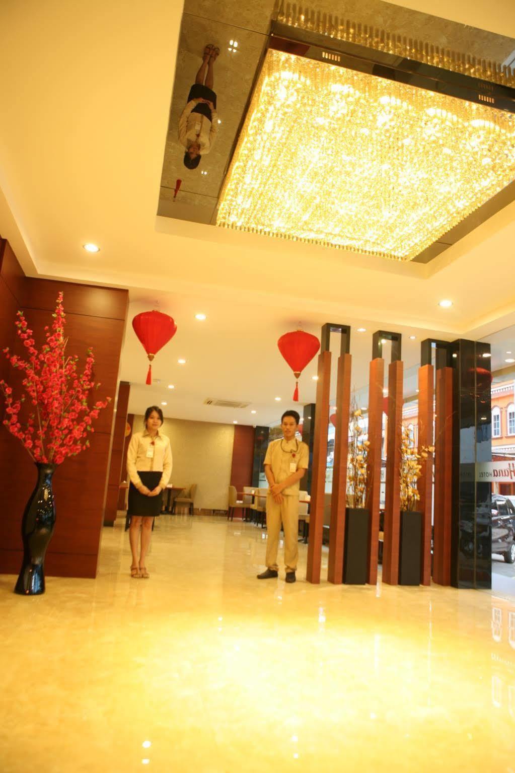 Hana Hotel Batam Exterior photo